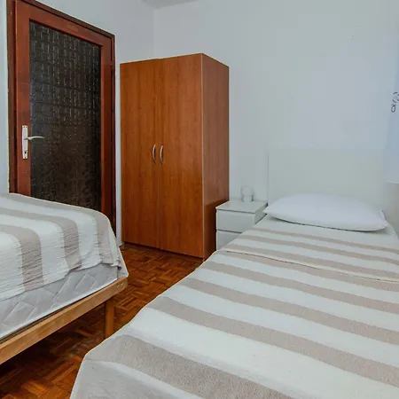 Kurta 2 By Interhome