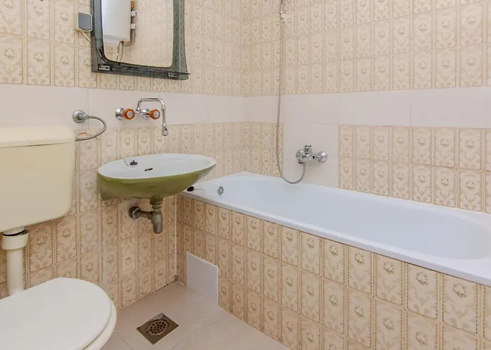 아파트 Kurta 2 By Interhome 프리블라카